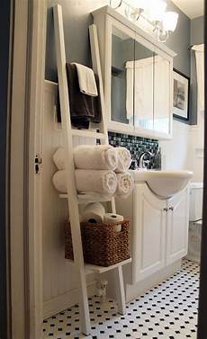 Towel Rack